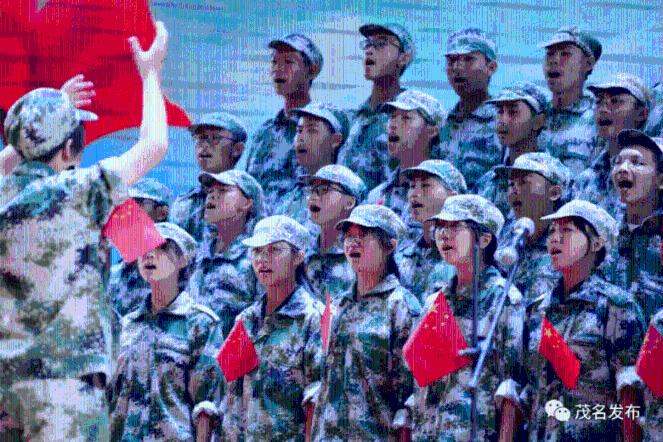 杀出重围人类分裂